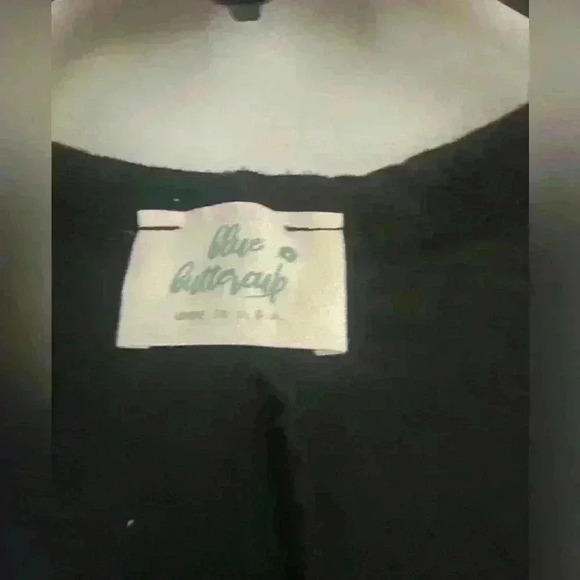 Black tunic tank top with ruffle detail - Picture 2 of 3